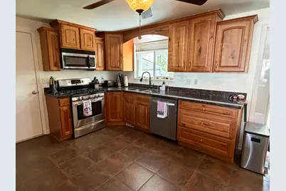 395 N Cedar View St E, Orangeville, UT 84537 - Photo 4