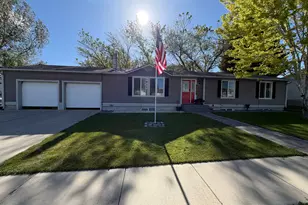 395 N Cedar View St E, Orangeville, UT 84537 - Photo 2