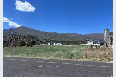 646 S 800 E, New Harmony, UT 84757 - Photo 10