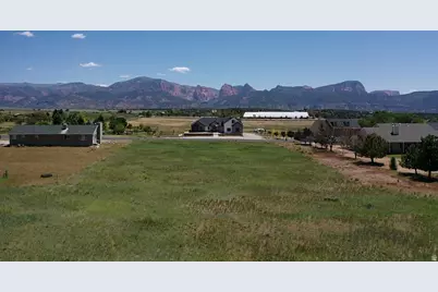 646 S 800 E, New Harmony, UT 84757 - Photo 4
