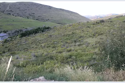 403 E Hollow Dr #7, Wanship, UT 84017 - Photo 2
