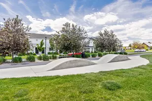 172 E Legacy Pkwy, Saratoga Springs, UT 84045 - Photo 26