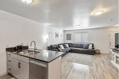 172 E Legacy Pkwy, Saratoga Springs, UT 84045 - Photo 10