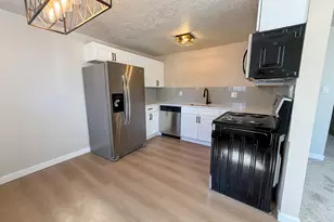 647 E Swenson Ave S, Springville, UT 84663 - Photo 2