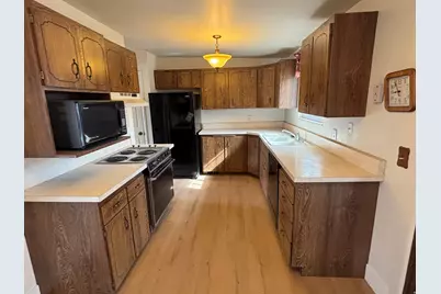972 E Sagehill Dr, Millcreek, UT 84124 - Photo 10