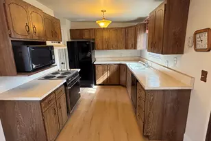 972 E Sagehill Dr, Millcreek, UT 84124 - Photo 10