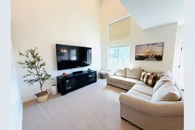 983 N Ledger Dr #205, Saratoga Springs, UT 84045 - Photo 2