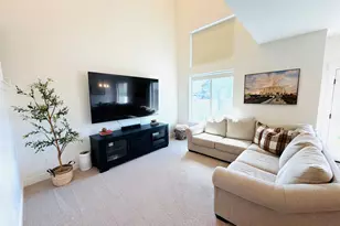 983 N Ledger Dr, Saratoga Springs, UT 84045 - Photo 2