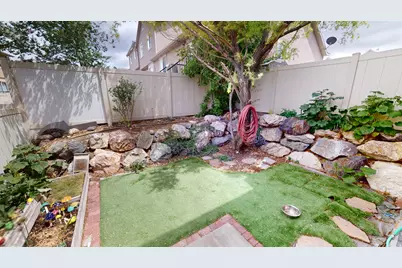 1166 N 200 W, Tooele, UT 84074 - Photo 22