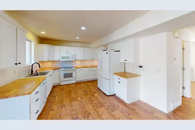 1166 N 200 W, Tooele, UT 84074 - Photo 4