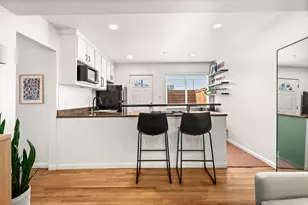 650 N 300 W, Salt Lake City, UT 84103 - Photo 4