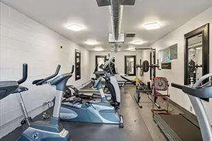 650 N 300 W, Salt Lake City, UT 84103 - Photo 20