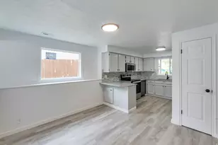 4719 S Cathay Cir, Taylorsville, UT 84123 - Photo 4