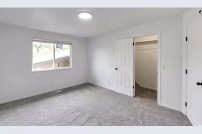 4719 S Cathay Cir, Taylorsville, UT 84123 - Photo 14
