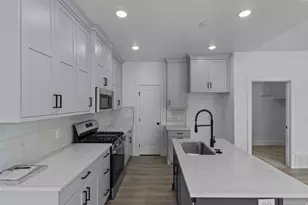 645 N 200 E, Providence, UT 84332 - Photo 12