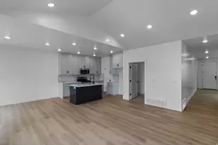645 N 200 E, Providence, UT 84332 - Photo 8