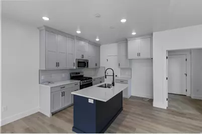 645 N 200 E #512, Providence, UT 84332 - Photo 10