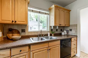 2917 S McClelland St, Salt Lake City, UT 84106 - Photo 10