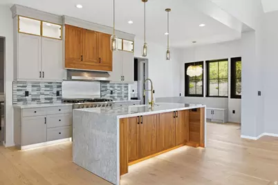 551 E Center N, Hyde Park, UT 84318 - Photo 16