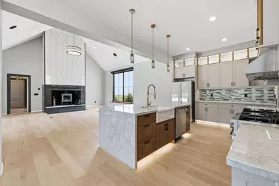 551 E Center N, Hyde Park, UT 84318 - Photo 22