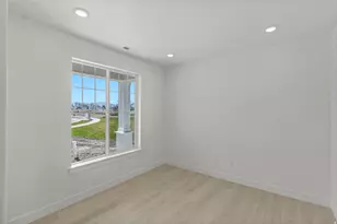 289 W 2980 S, Nibley, UT 84321 - Photo 12