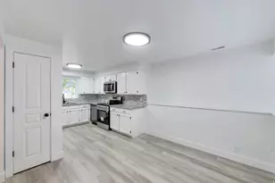 4717 S Cathay Cir W, Taylorsville, UT 84123 - Photo 2