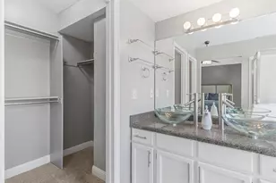 558 E Cherry Plum Ct, Sandy, UT 84070 - Photo 14