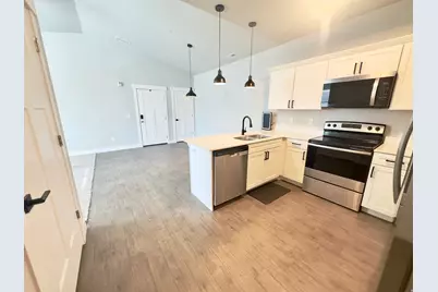 13536 S Poole Dr W #E302, Riverton, UT 84096 - Photo 10