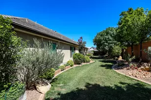 2573 S 3160 Dr E, Saint George, UT 84790 - Photo 36