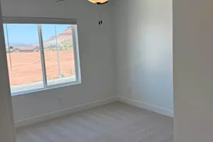 1043 E Malibu Ln, Washington, UT 84780 - Photo 14