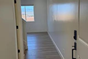 1043 E Malibu Ln, Washington, UT 84780 - Photo 2