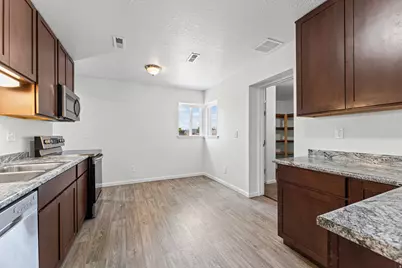 4046 W 5540 S, Kearns, UT 84118 - Photo 10