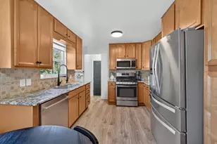 66 S 425 W, Bountiful, UT 84010 - Photo 10