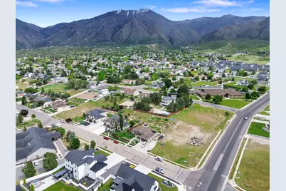 269 W Olympic Ln, Elk Ridge, UT 84651 - Photo 18