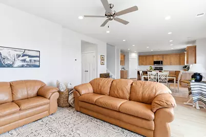 1635 W 3125 N, Pleasant View, UT 84414 - Photo 6