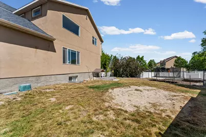 5666 N Iris Ct, Stansbury Park, UT 84074 - Photo 32