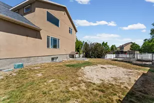 5666 N Iris Ct, Stansbury Park, UT 84074 - Photo 32