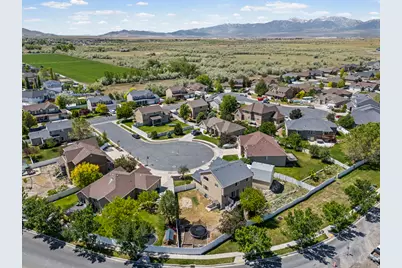 5666 N Iris Ct, Stansbury Park, UT 84074 - Photo 44