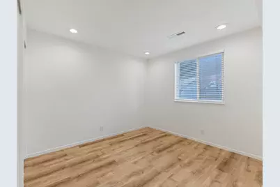 4852 S Highland Cir #1, Holladay, UT 84117 - Photo 14