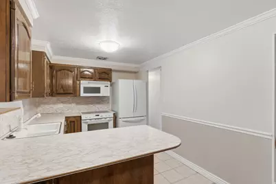 148 E Tennyson Ave S, Sandy, UT 84070 - Photo 12