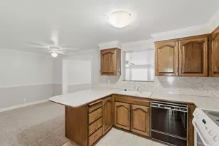 148 E Tennyson Ave S, Sandy, UT 84070 - Photo 10