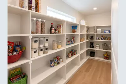 2060 W 850 S, Layton, UT 84041 - Photo 8