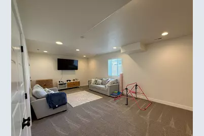 2060 W 850 S, Layton, UT 84041 - Photo 22