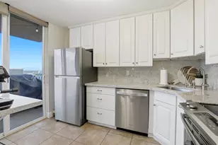 87 W 300 N, Salt Lake City, UT 84103 - Photo 12