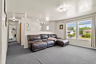 2327 W 880 N, Provo, UT 84601 - Photo 4