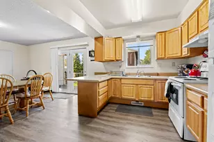 415 W 1570 S, Provo, UT 84601 - Photo 4