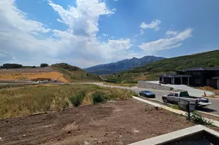 6778 N Frontier Dr, Mountain Green, UT 84050 - Photo 30