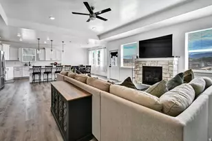 40 N 450 W, Gunnison, UT 84634 - Photo 6