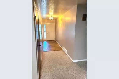 5520 S 1150 W, Riverdale, UT 84405 - Photo 4