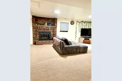 5520 S 1150 W, Riverdale, UT 84405 - Photo 6